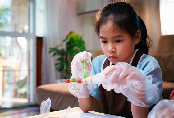 These high-end tie-dye kits make for an excellent day with your kids