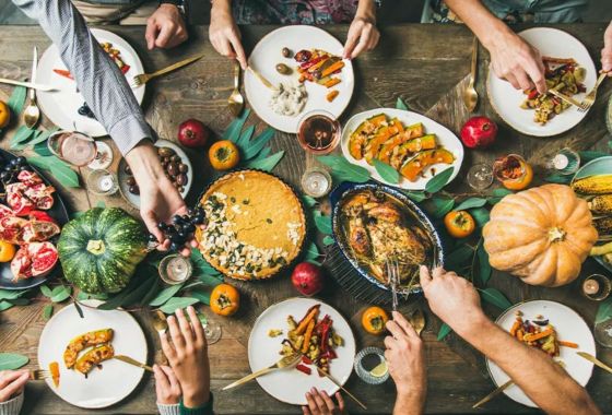 10 gorgeous serving platters to spruce up your Thanksgiving meal