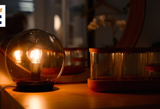 Best globe table lamp