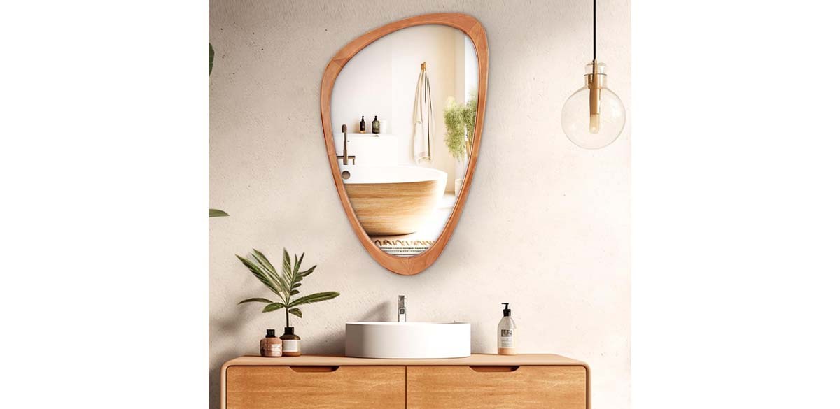 WallBeyond Asymmetrical Mirror